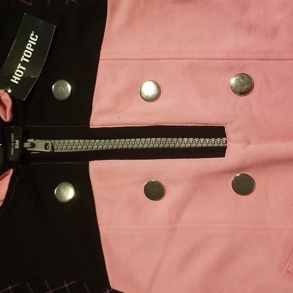 Disney Kingdom Hearts Sleeveless Jacket - Picture 2 of 5